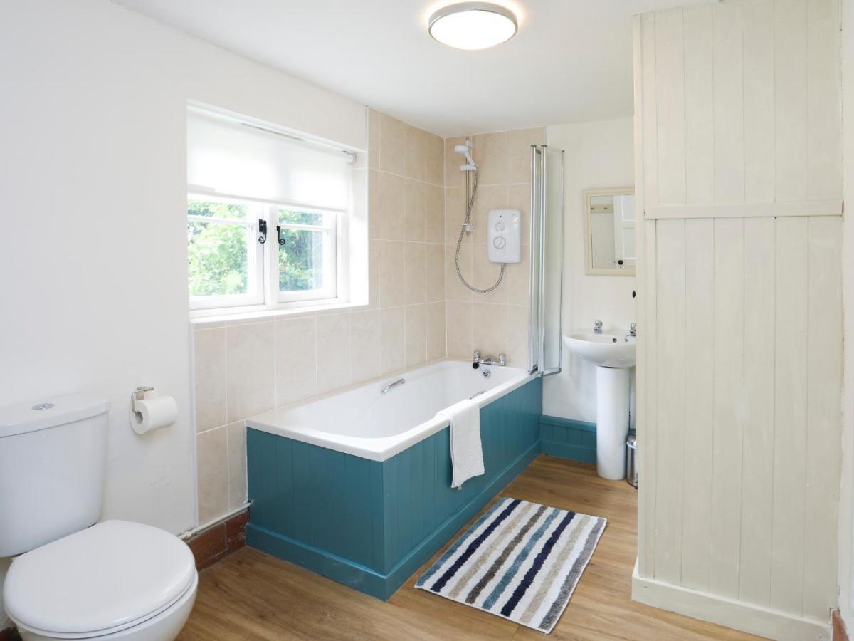 Ffrwd Cottage Bodorgan Eksteriør billede